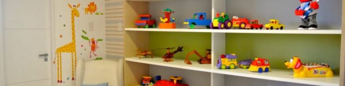 Como organizar brinquedos em prateleiras: 5 dicas úteis para por em prática!