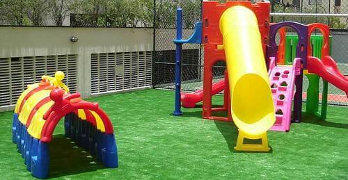Grama sintética para playground