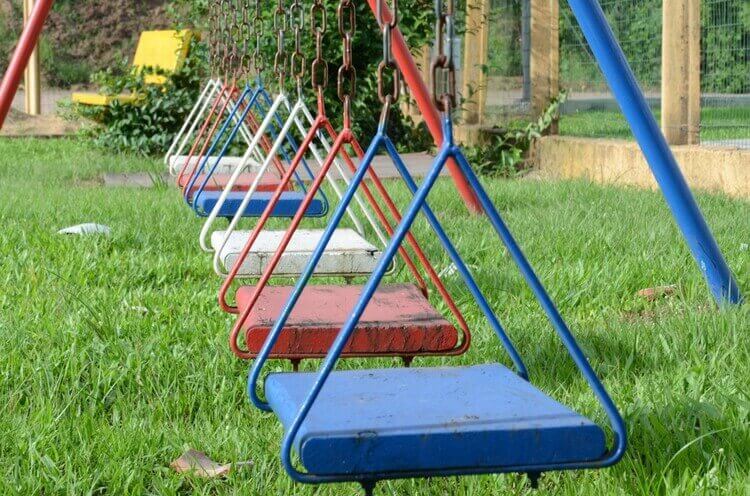 Playground gramado sintético